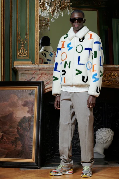 Look 13
